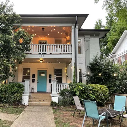 Buy this studio duplex on 692 Penn Avenue Northeast in Atlanta, GA 30308