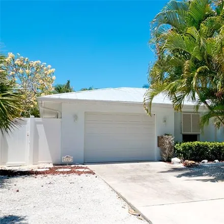Buy this 2 bed house on 508 68th Street in Holmes Beach, Manatee County