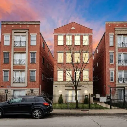 Image 1 - 2355 West Congress Parkway, Chicago, IL 60612, USA - Condo for sale