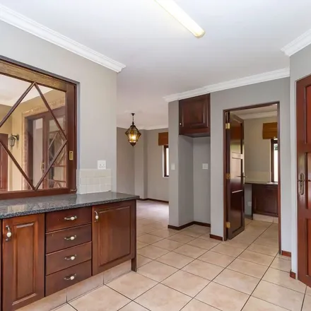 Image 6 - Muirfield Drive, Johannesburg Ward 97, Roodepoort, 2040, South Africa - Apartment for rent