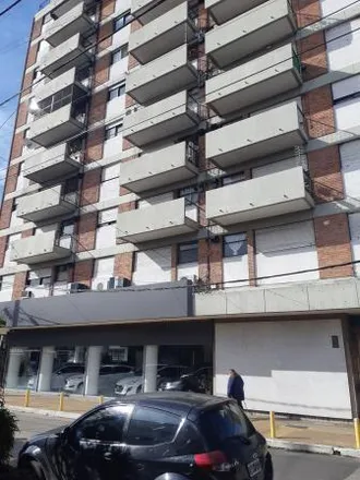 Buy this 1 bed apartment on Avenida Hipólito Yrigoyen 10297 in Partido de Lomas de Zamora, Temperley