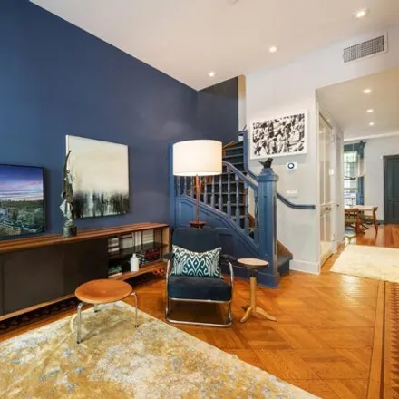 Image 3 - 1281 Madison Ave Unit Th2, New York, 10128 - Townhouse for sale