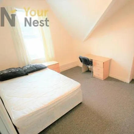 Rent this 6 bed duplex on 11 in 13 Derwentwater Terrace, Leeds