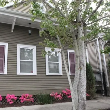 Rent this 3 bed condo on 1726 Burdette Street in New Orleans, LA 70118