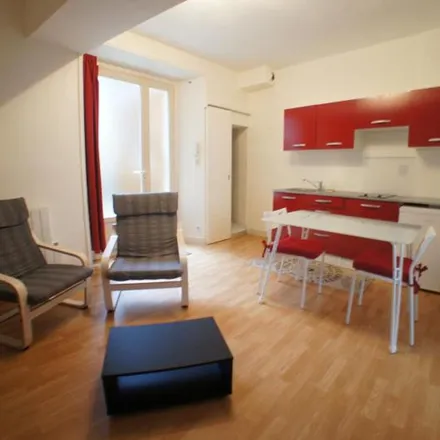 Rent this 1 bed apartment on 45 Rue Chèvre in 49007 Angers, France