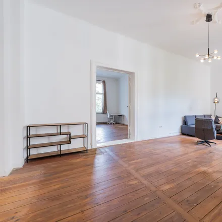 Rent this 2 bed apartment on Hasenheide 71 in 10967 Berlin, Germany