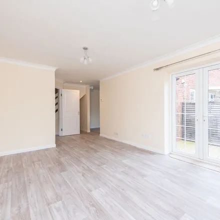 Rent this 1 bed apartment on Results in Reading Road South, Fleet