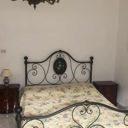 Rent this 1 bed house on Castelvetrano in Piazza Giovanni Amendola, 91022 Castelvetrano TP