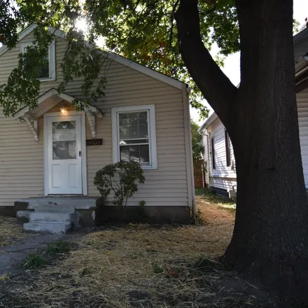 Buy this 2 bed house on 3009 Montana Avenue in Louisville, KY 40208