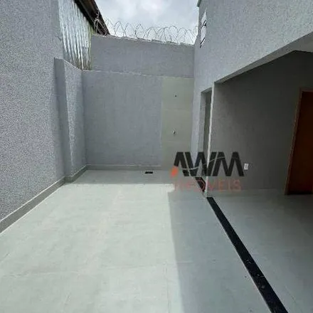 Buy this 3 bed house on Avenida Presidente Wilson in Jardim Presidente, Goiânia - GO