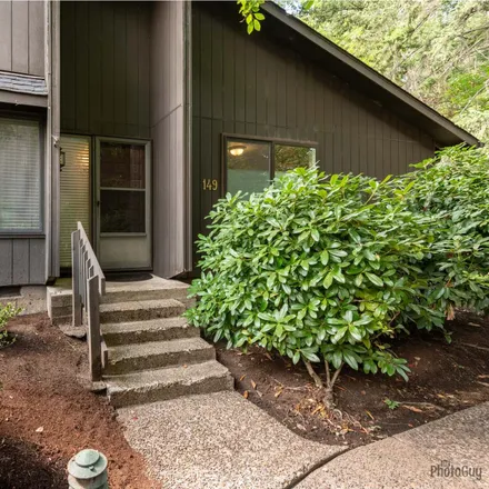 Buy this 2 bed condo on 149 Westbrook Way in Eugene, OR 97405