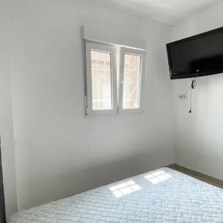 Rent this 11 bed room on Madrid in Calle de Ascao, 33