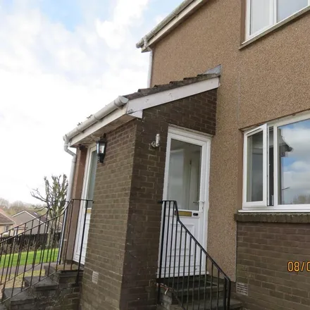 Rent this 1 bed apartment on Melville Place in Kirkcaldy, KY2 5SL