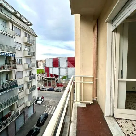 Image 4 - Via Filadelfia 25 scala B, 10134 Turin TO, Italy - Apartment for rent