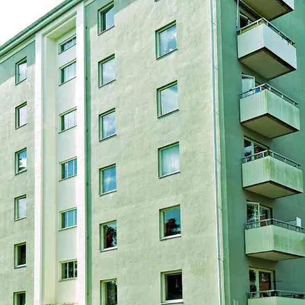 Rent this 3 bed apartment on Bockhornsvägen 4 in 582 44 Linköping, Sweden