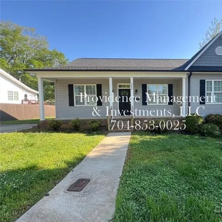 Rent this 3 bed house on 324 Washington Street in Cramerton, NC 28032