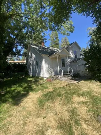 Buy this 3 bed house on 371 Oregon Street in Weed, Siskiyou County