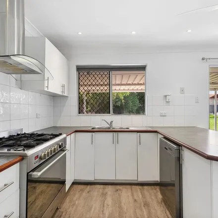 Image 3 - Cortis Way, Langford WA 6108, Australia - Apartment for rent
