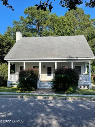 Buy this 3 bed house on 19 Brisbane Drive in Beaufort, SC 29902