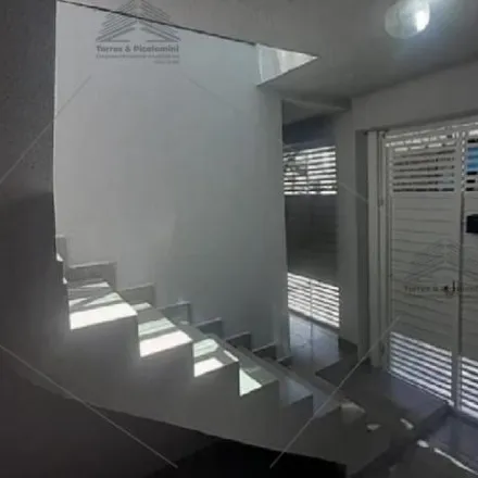 Buy this 3 bed house on Rua Raguna Cabral 160 in Cambuci, São Paulo - SP