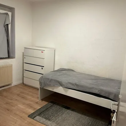 Rent this 1 bed apartment on Fabriciusstraße 10 in 51065 Cologne, Germany