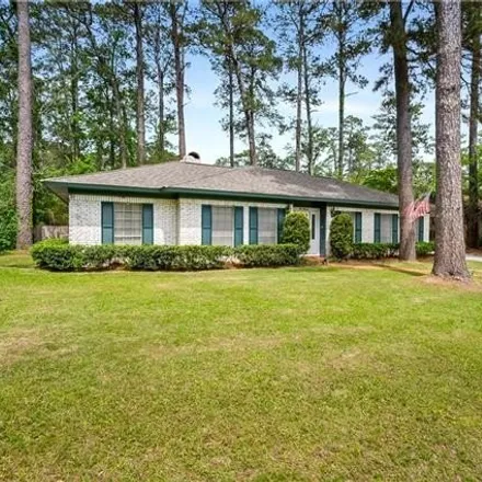 Buy this 3 bed house on unnamed road in Pineville, LA 71360