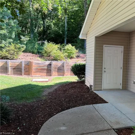 Image 2 - 132 West Brick Walk Court, Booetown, Mocksville, NC 27028, USA - Condo for rent