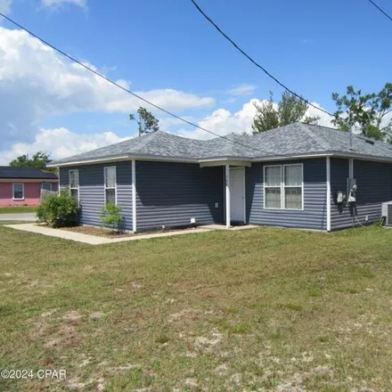 Rent this 3 bed house on 1601 Louisiana Ave in Lynn Haven, Florida