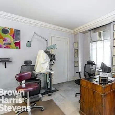 Image 4 - 620 Park Avenue, New York, NY 10065, USA - Condo for sale