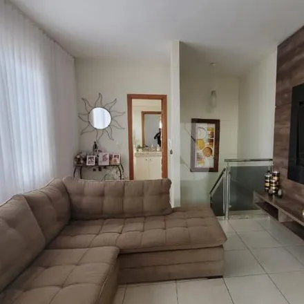 Buy this 3 bed apartment on Rua Santa Terezinha in Eldorado, Contagem - MG