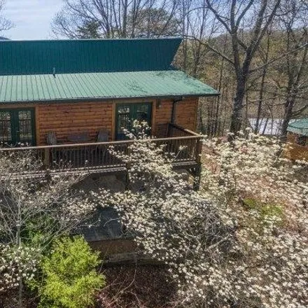 Image 2 - 3041 Engle Town Road, Pigeon Forge, TN 37862, USA - House for sale