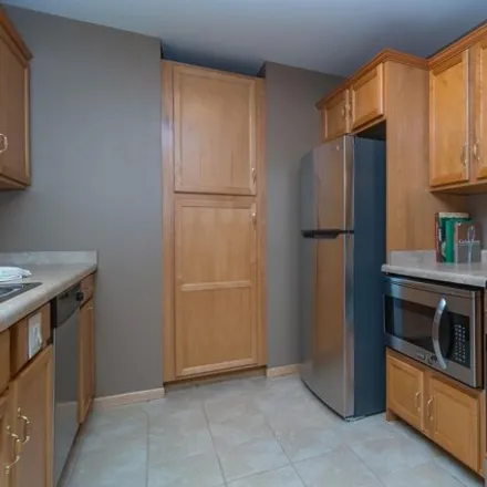 Image 6 - 8224 Starr Grass Drive, Madison, WI 53719, USA - Condo for sale