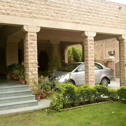 Rent this 4 bed house on Jodhpur