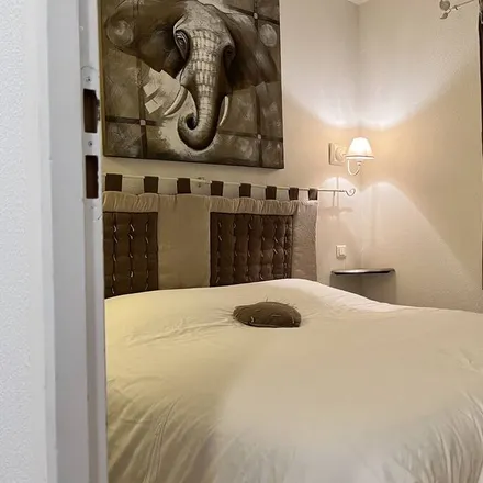 Rent this 1 bed house on 13210 Saint-Rémy-de-Provence