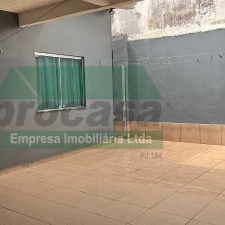 Buy this 2 bed house on unnamed road in Chapada, Manaus - AM