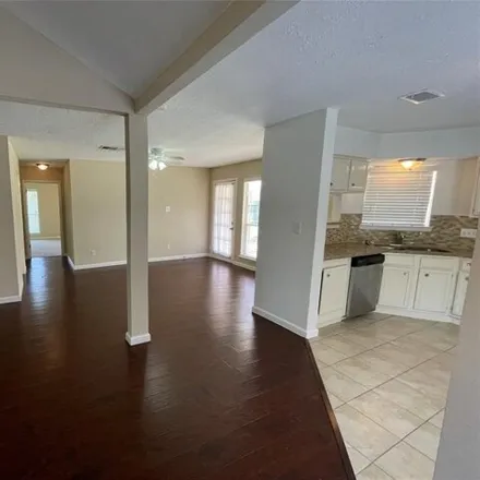 Image 3 - 1426 Lazy Spring Drive, Missouri City, TX 77489, USA - House for sale