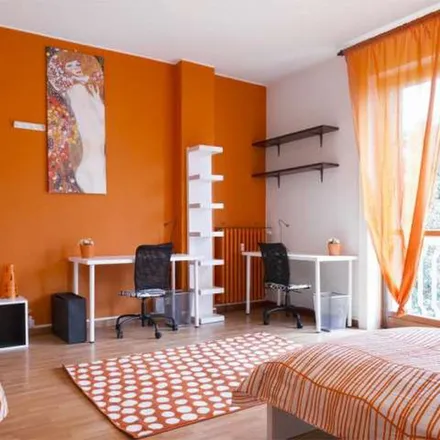Image 9 - Scaringi, Viale Sabotino, 20135 Milan MI, Italy - Apartment for rent