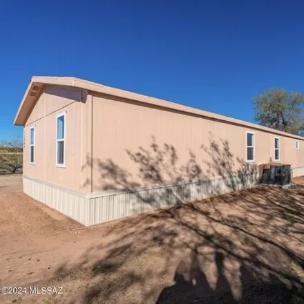 Buy this studio apartment on 11664 West Cloud View Place in Picture Rocks, Pima County