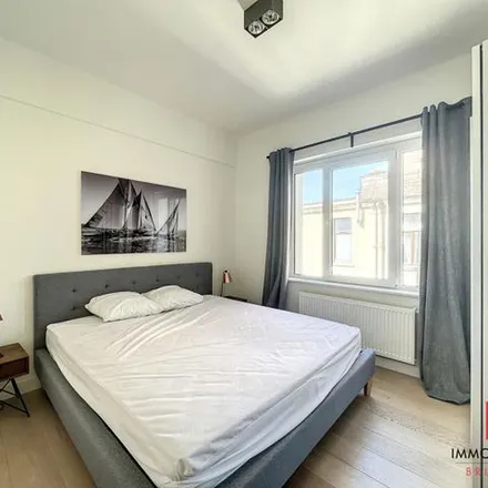 Rent this 2 bed apartment on Avenue Molière - Molièrelaan 47 in 1190 Forest - Vorst, Belgium