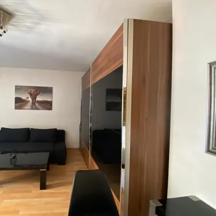 Rent this 2 bed apartment on Gereonshof 1 in 50670 Cologne, Germany