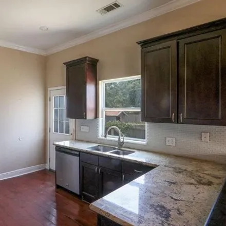 Image 7 - 5106 Baccich St, New Orleans, Louisiana, 70122 - House for sale
