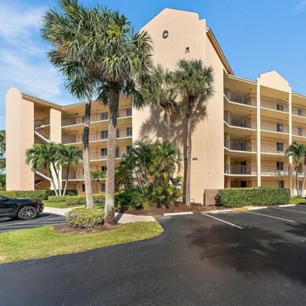 Buy this 1 bed condo on 201 Palm Avenue in Jupiter, FL 33477