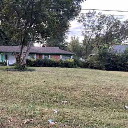 Buy this 3 bed house on 1751 Woodburn Drive in Memphis, TN 38127