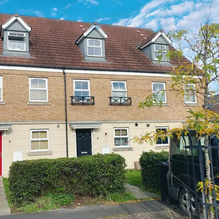 Buy this 3 bed townhouse on Kedleston Road in Grantham, NG31 7FE