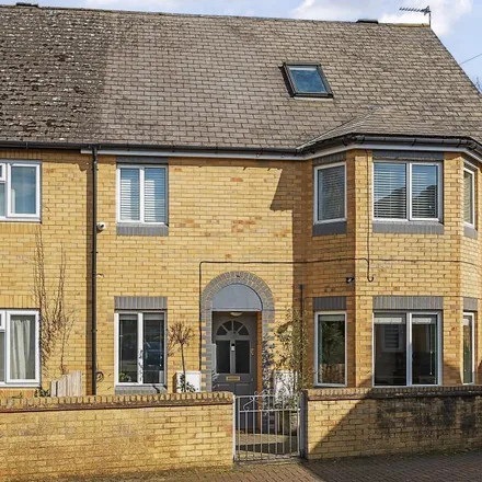 Rent this 5 bed house on Grenoble Road in Oxford, OX4 7UR