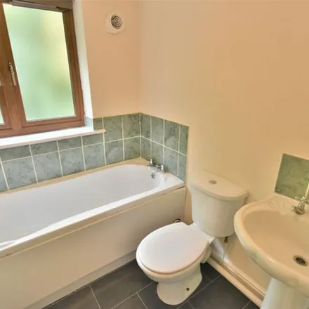 Image 3 - Westminster Road, Moss, LL11 6DL, United Kingdom - Apartment for rent