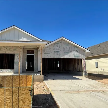 Buy this 4 bed house on 699 Natchez Street in Hearne, TX 77859