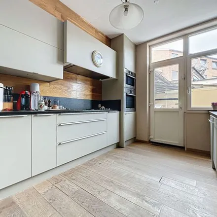 Rent this 3 bed apartment on Rue Saint-Martin 11 in 7500 Tournai, Belgium