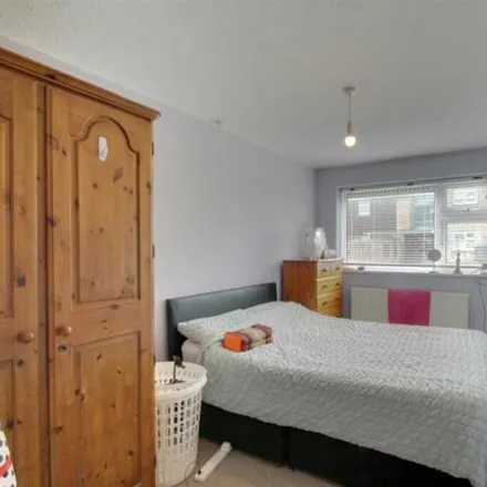 Image 4 - Bushby Close, Sompting, BN15 9JW, United Kingdom - Apartment for sale