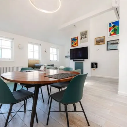 Image 3 - 68 Holland Park Avenue, London, W11 3QY, United Kingdom - Townhouse for rent